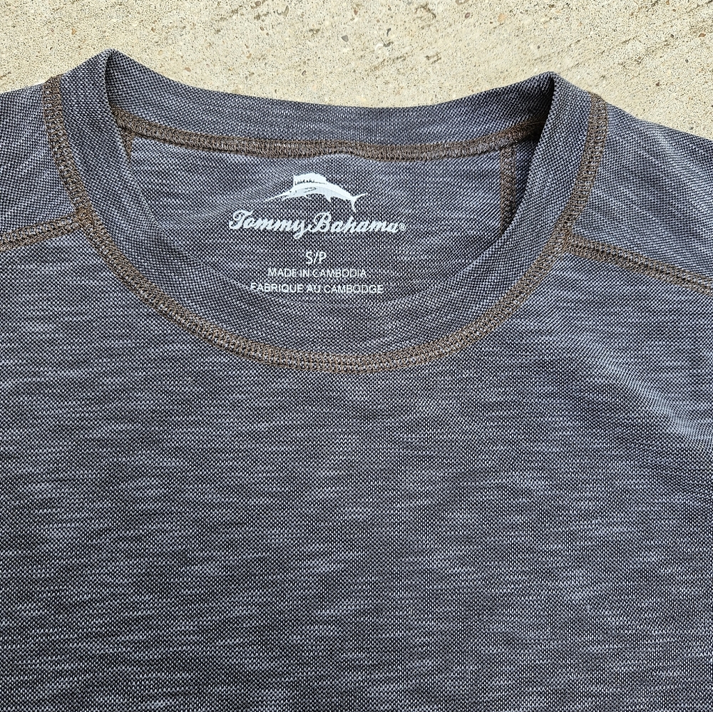 Tommy Bahama Mens Shirt Small - Picture 2 of 4